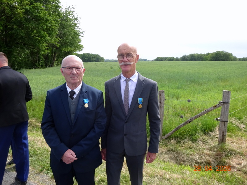 Saint Martin de Fressengeas : Remise de médaille à M. Christian BERTRAND