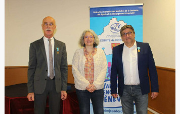 Boulazac : remise de médaille ministérielle à M. Jean-François BRIAND