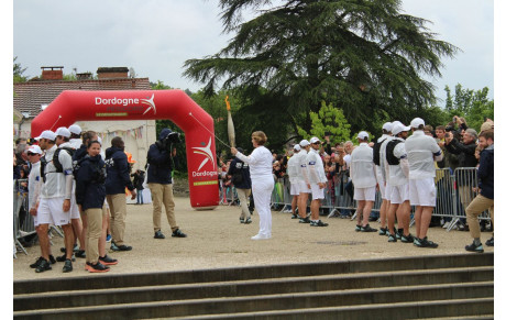 Passage de la flamme olympique en Dordogne