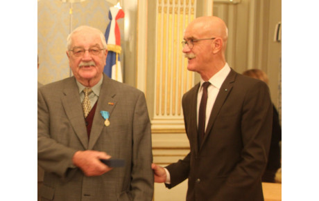 Académie du chabrol en pays de Montaigne : Disparition de M. Raoul SILVERT